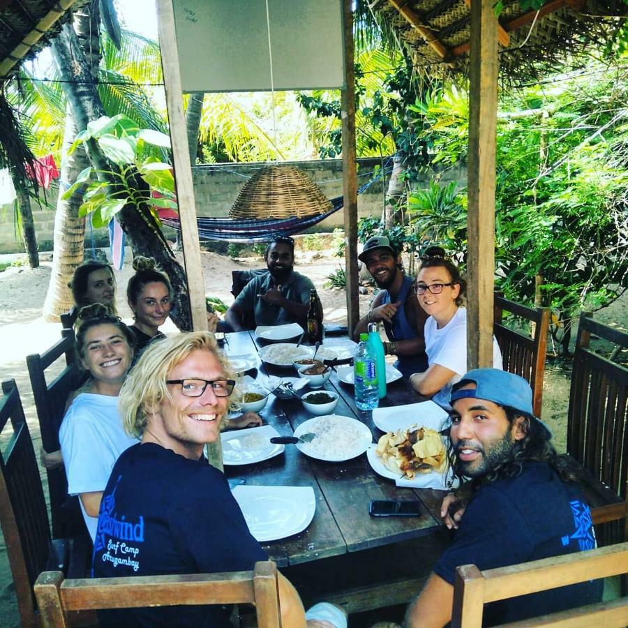 ホテル Eastwind Surf Camp アルガムベイ エクステリア 写真